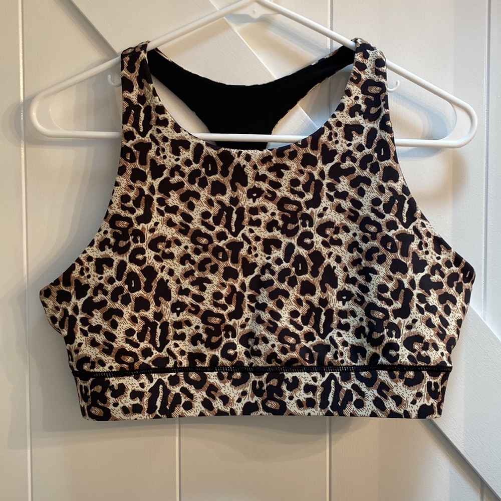 Leopard print L sports bra